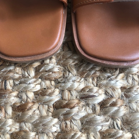 Steve Madden Hadyn Leather Slide Sandal. Size 8 - Picture 7 of 14